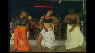 Video    Le intercourse scenes Leumbeul Versus Mapouka 3